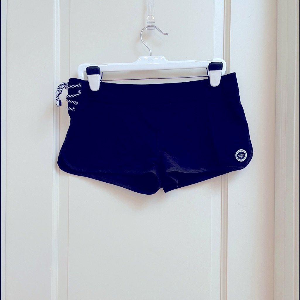 Vintage Roxy Cute Sport And Surf Shorts